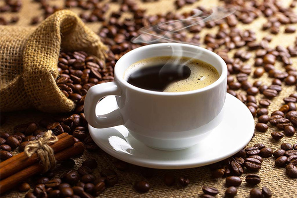 Giá ly cà phê mỗi buổi sáng đang tăng dần từng ngày mà bạn không biết