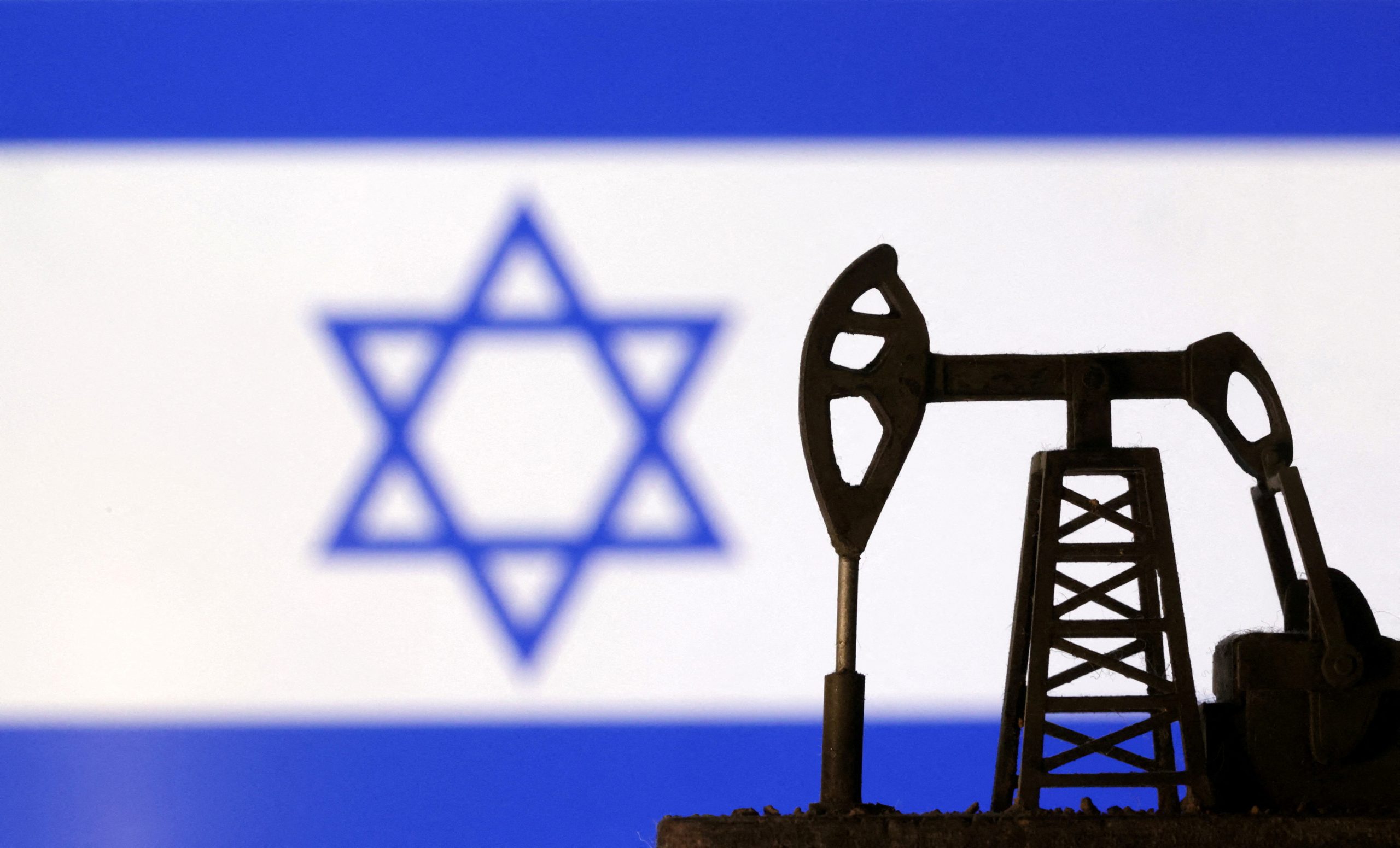 Giá dầu vẫn đang phản ứng nhạy cảm với tình hình tại khu vực Trung Đông