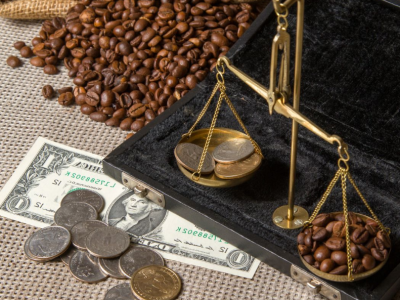 Dòng tiền đầu tư kéo về thị trường Bạc và Cà phê trong tháng 11