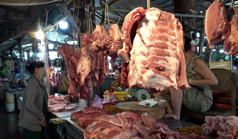 Hơn 1,2 triệu con heo bị tiêu hủy, giá thịt biến động ra sao?