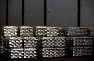 Bong bóng giá thiếc báo hiệu những rủi ro tiềm ẩn đối với chuỗi cung ứng kim loại toàn cầu