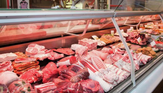 Giá heo hơi ngày 12/02: Lùi dần về mốc 70.000 đồng/kg