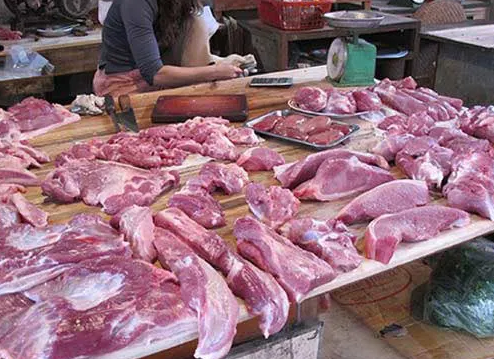 Thị trường thịt heo sau Tết hạ nhiệt